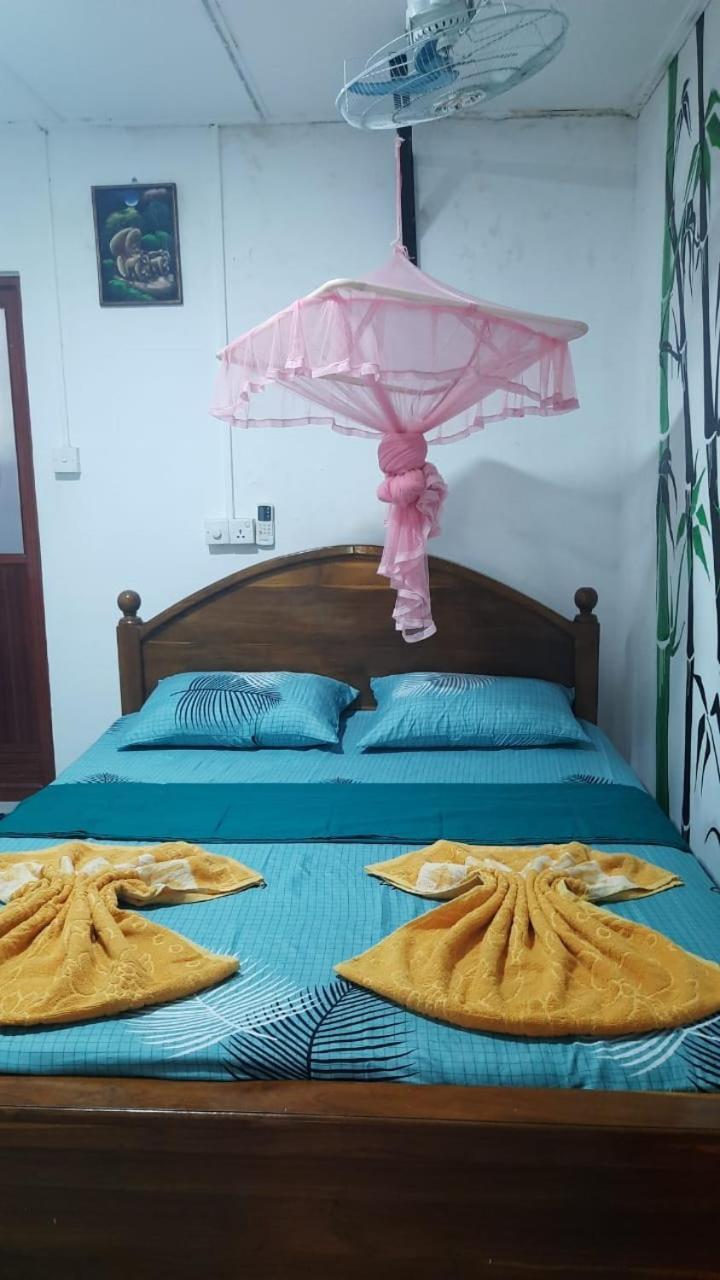 Kanthi Guest Inn Trincomalee Exterior photo